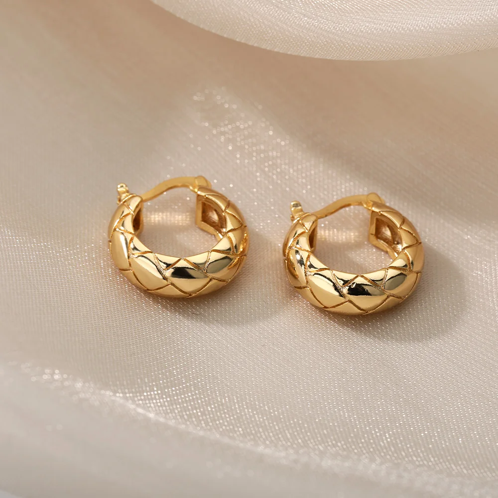 Stainless Steel Snake Hoop Earrings For Women Gold Color Snake Stud Earring Trendy Design Wedding Party Animal Jewelry Gift