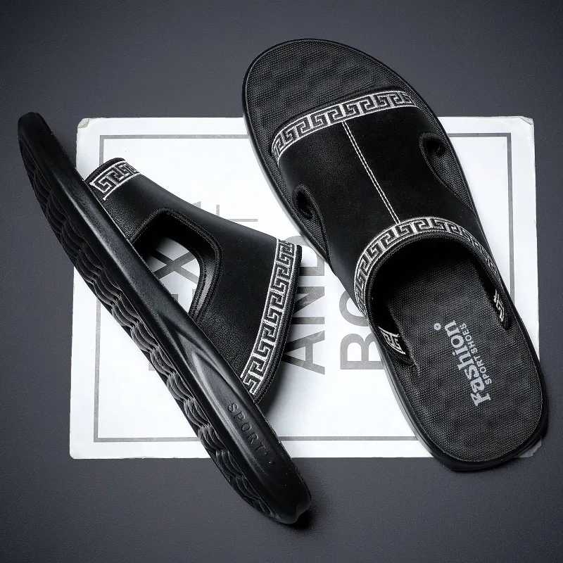 2023 New Summer Fashion Anti-Slip Slippers Beach Shoes Brand Flip Flops Soft Men Sandals