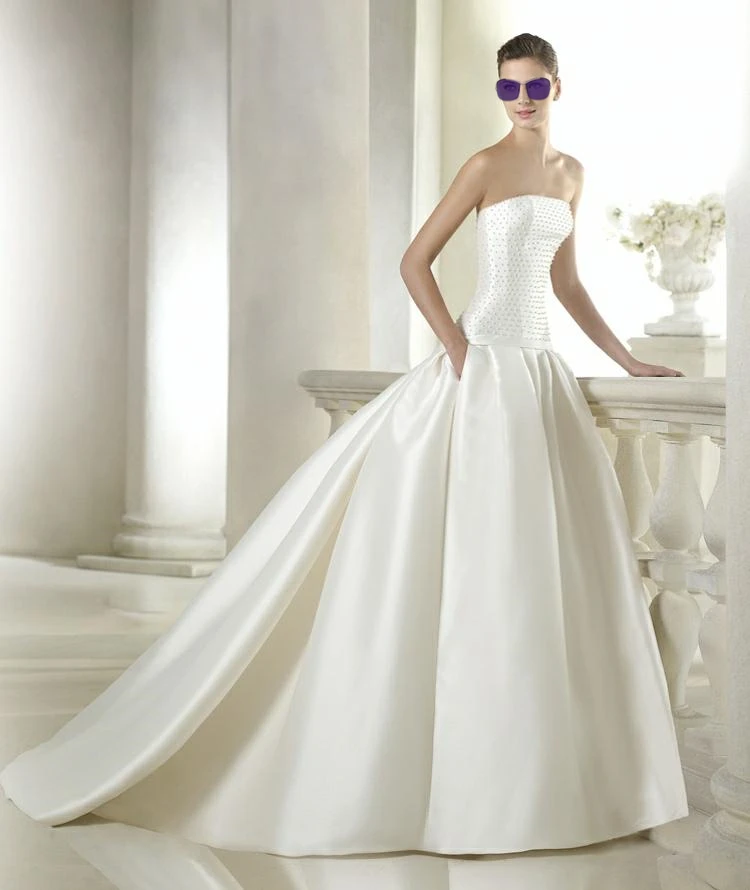 2023 New Pocket Wedding Dress Vintage Ball Gown Princess Wedding Dresses Pearl Beading Wedding Gown Satin Strapless