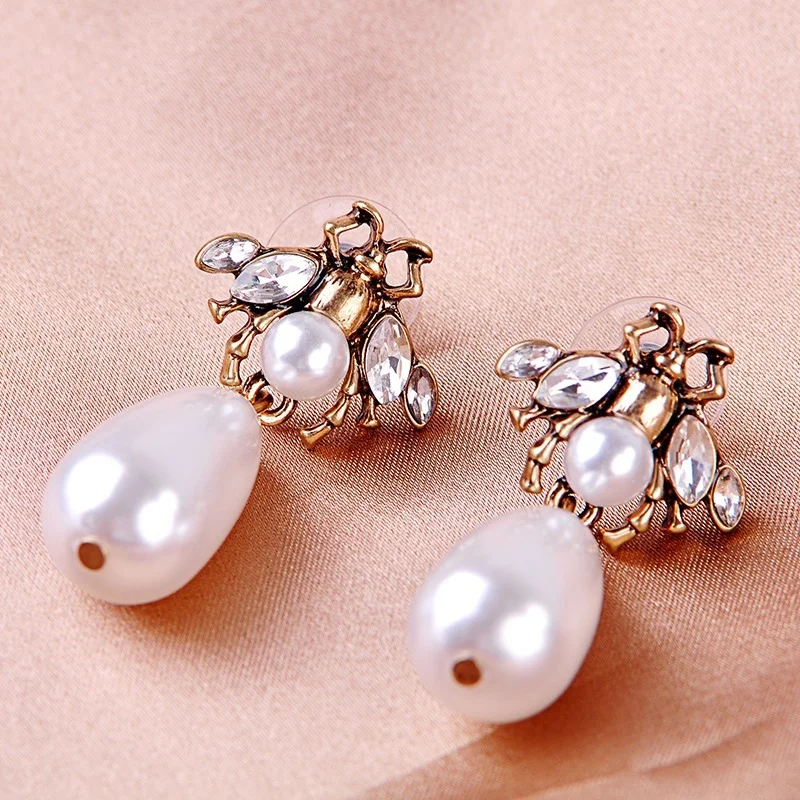 Vintage Gold Color Insects Drop Earrings Imitation Pearls Pendants Earrings for Women Fashion Jewelry Wholesale