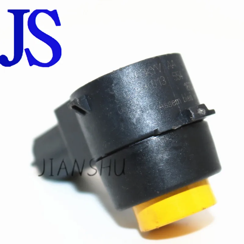 

4Pcs Parking Distance Control PDC Sensor For Cher okee Ram 1500 2500 3500 5.7L 6.4L 1EW63KYVAA OEM 0263013554