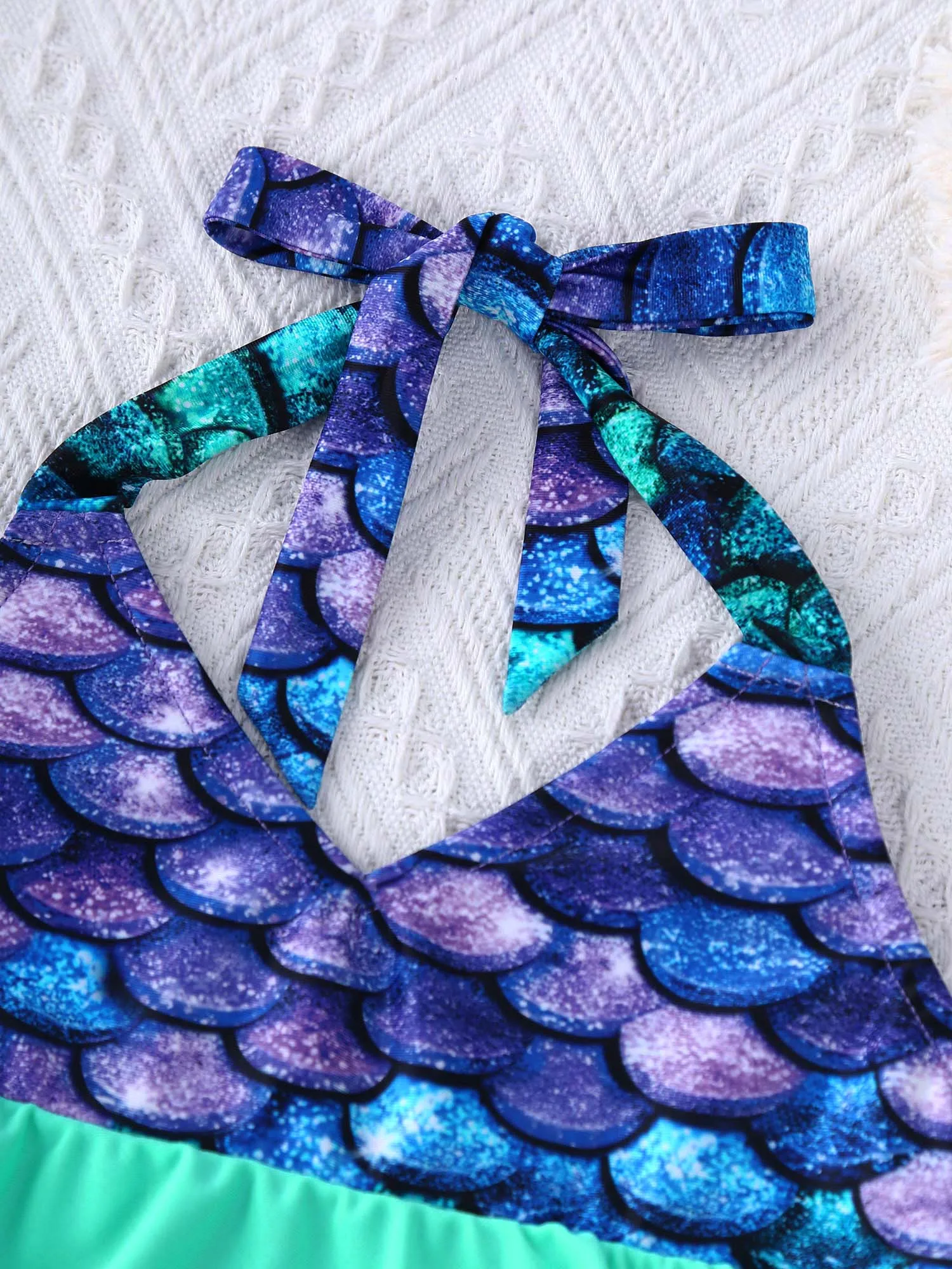 TiaoBug-traje de baño de sirena para niños y niñas, conjunto de Top y bragas con estampado de escamas de pescado, sin mangas, cuello Halter y volantes en capas, 2 piezas