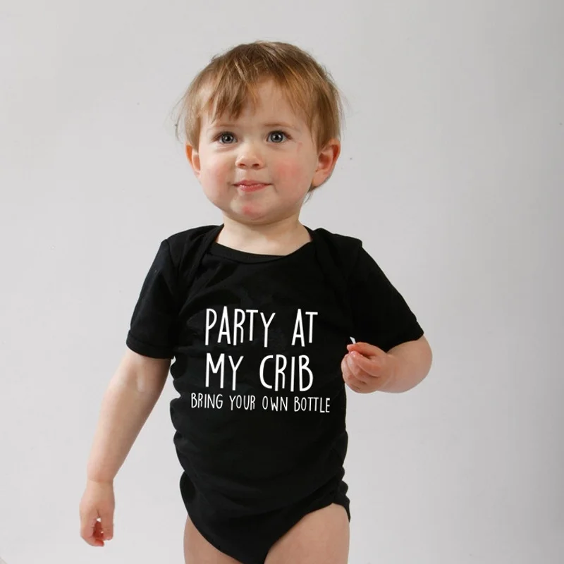 Party At My Crib Bring Your Own Bottle Funny Newborn Baby Bodysuit Short Sleeve Body Baby Boy Girls Cotton Onesie Romper Clothes