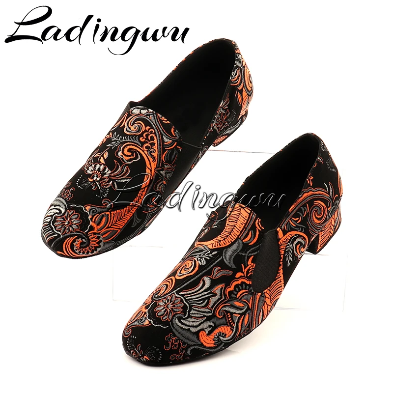 Ladingwu New Style Men Latin Dance Shoes Rumba Tango Dance Shoes Men Salsa National Standard Dance Shoes Embroidery Chinoiserie