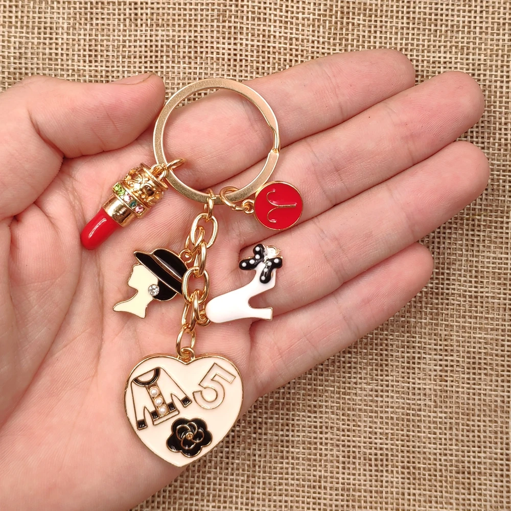 12 Signs Constellations Zodiac Keychain Women Lady Key Ring Female Heart Lipstick Style Gift