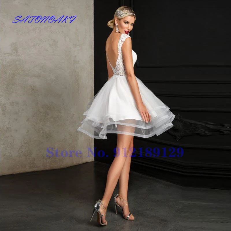 Short Wedding Dress A-Line Knee-Length O-Neck Appliques Tiered Bride Gown Princess Backless Vestidos De Novia Robe De Mariée