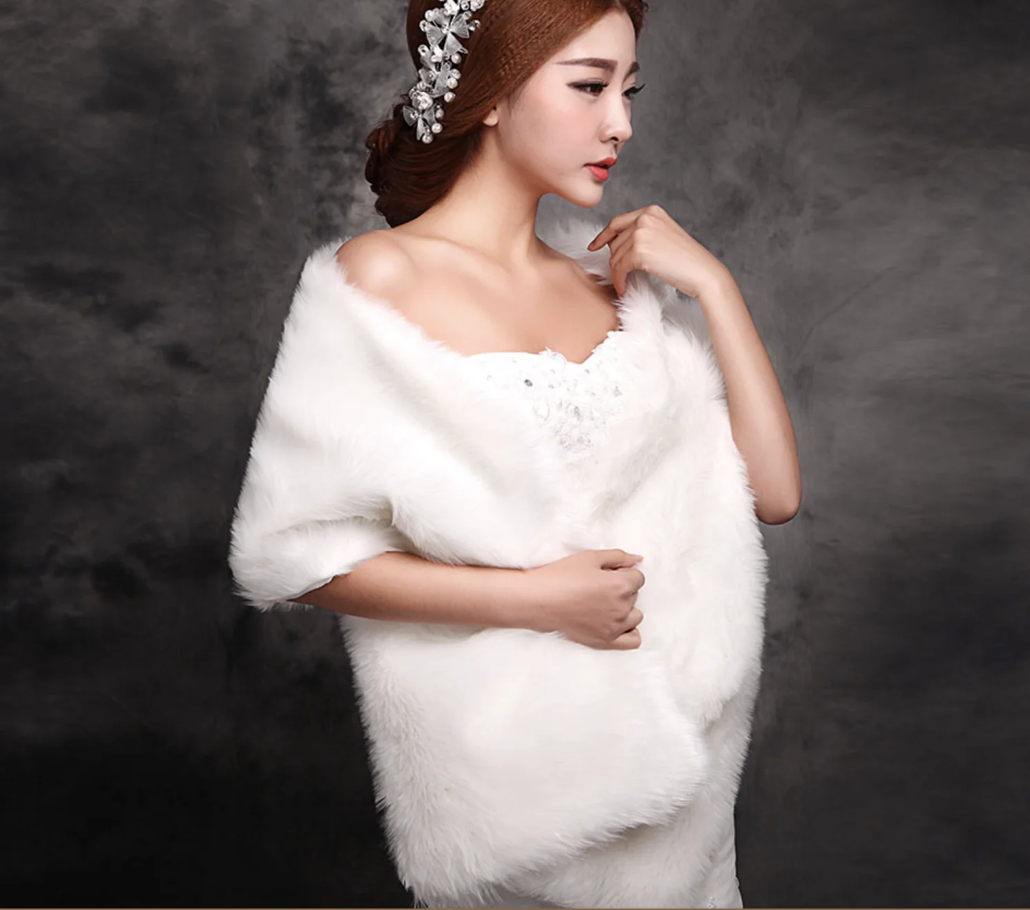 E jue shung branco inverno casamento bolero xales de casamento nupcial shrug pele do falso feminino envolve jaqueta de noiva casaco de festa de noiva xale