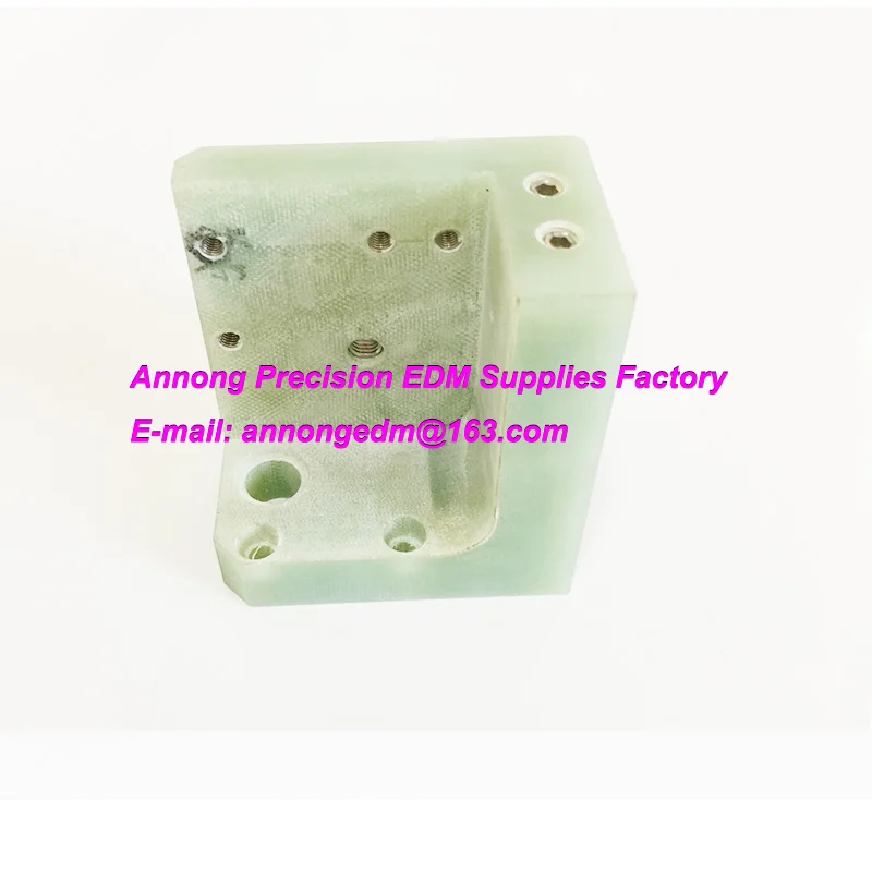 

F308-1 Isolator Plate,Guide Base Lower,A290-8110-X761,75Lx66Wx56T mm for α -C,iA,iB series wire-cut edm machine