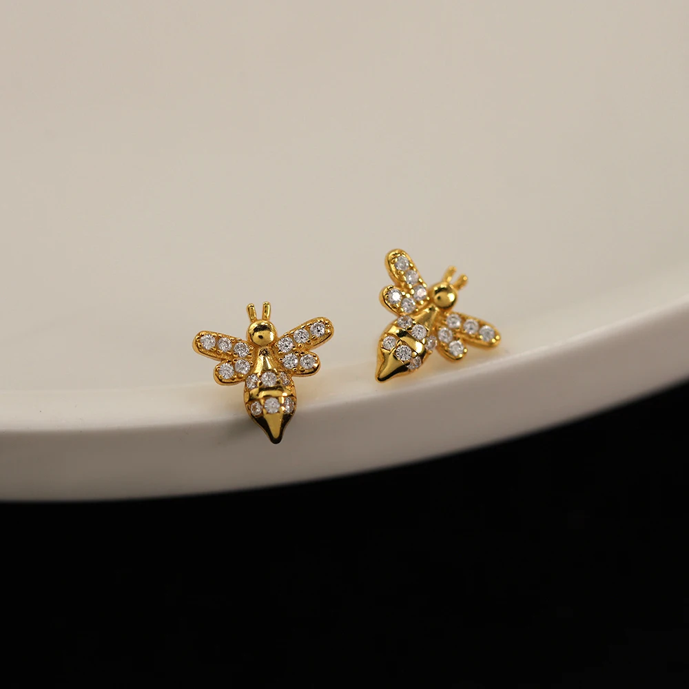 

925 Sterling Silver French Simple Pavé Crystal Bee Stud Earrings Women Fashion Plating 14k Gold Jewelry Accessories