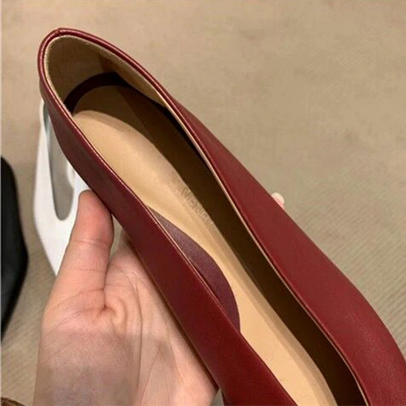 New Size 34-41 Pointed Toe Fashion V Cut Lady Shoes Fashion Ladies Flat Shoes Elegant Women Casual Flats Mother\'s Shoes Hot C322