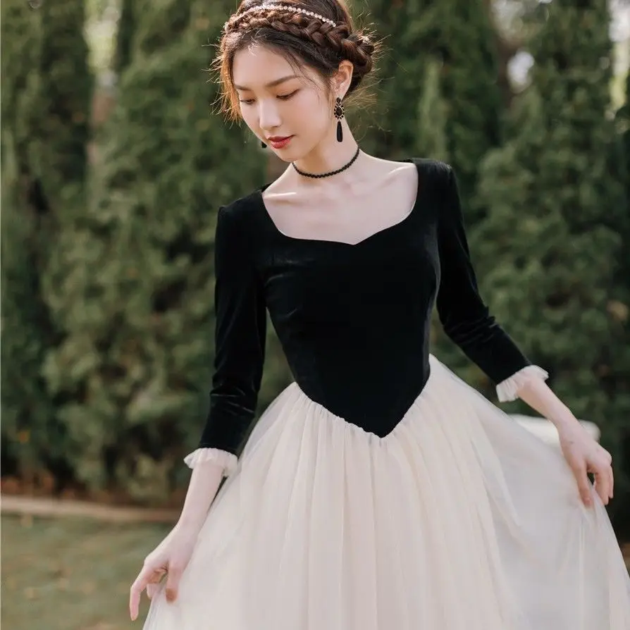 

Autumn Retro French Elegant Dress Velvet Women Evening Party Black Dress Vintage Palace Princess Dress Female Square Collar