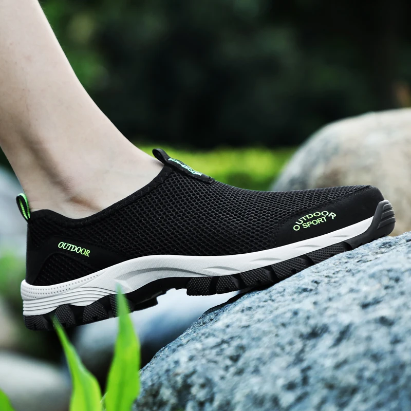 Hiking Shoes Slip on Sports Shoes Male Outdoor Jogging Trekking Sneakers Non-Slip Wear-Resistant Travel Comfortable Climbing