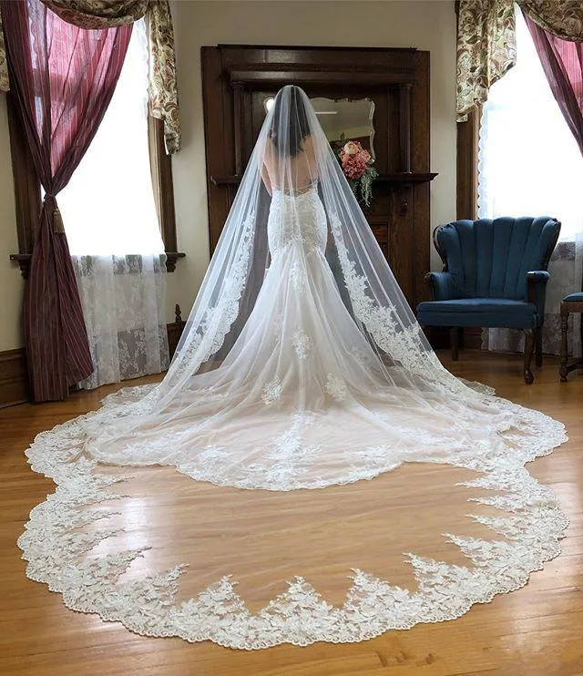 Hot Sale 3M 1L Catedral Comprimento Véus de Noiva Lace Apliques Branco Marfim Champanhe Pente Livre Longo Véus de Casamento Feito Sob Encomenda