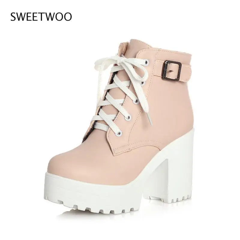 Vintage Buckle Thick Heel Short Boots Square Heel Women Platform Ankle Boots Fashion Pu Lace Up Short Boots Big Size