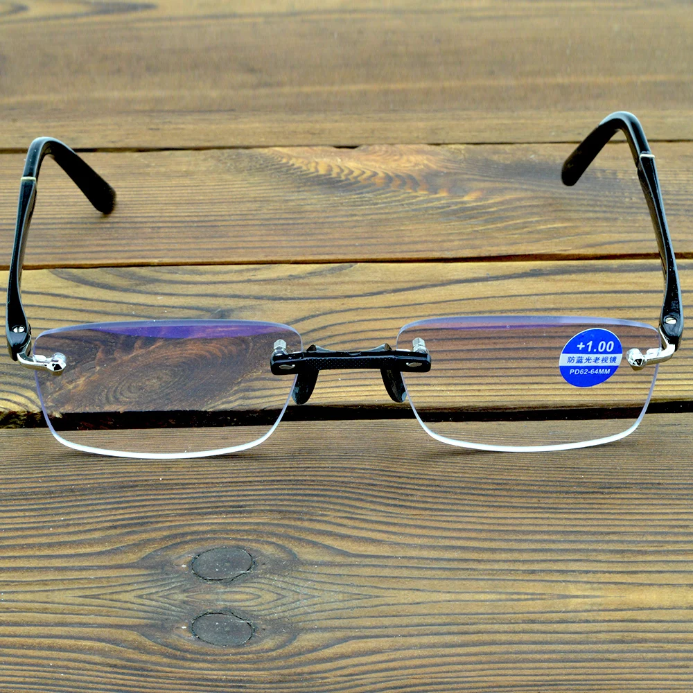 Tr90 15ชั้นเคลือบ Rimless ตัดเลนส์ทางการแพทย์แผ่นจมูกซิลิโคน Antislip วัดแว่นตาอ่าน + 0.75 + 4