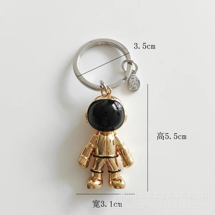 New Robot Astronaut Pattern Car Keyring Men\'s Key Chain Black Luxury Car Keychain Birthday Gift Charm Keychain  Letter Keychain