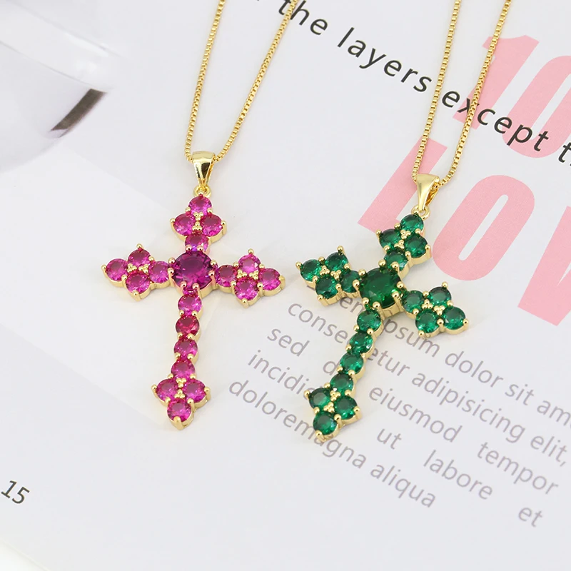 Huitan Cool Cross Necklace for Women Inlaid CZ Stone Hip Hop Style Girl’s Pendant Necklace with Special Box Chain Luxury Jewelry