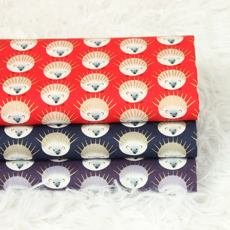 Thin Cotton Fabric, Bathing Little Hedgehog Print, Handmade DIY Bag, Garment Cloth, 100% Cotton, B372