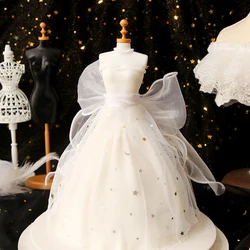 Cute Style Bride and Groom Wedding Cake Topper Figurines Engagement /Wedding Cake Decorating Mixed Style Car Decortion modeling