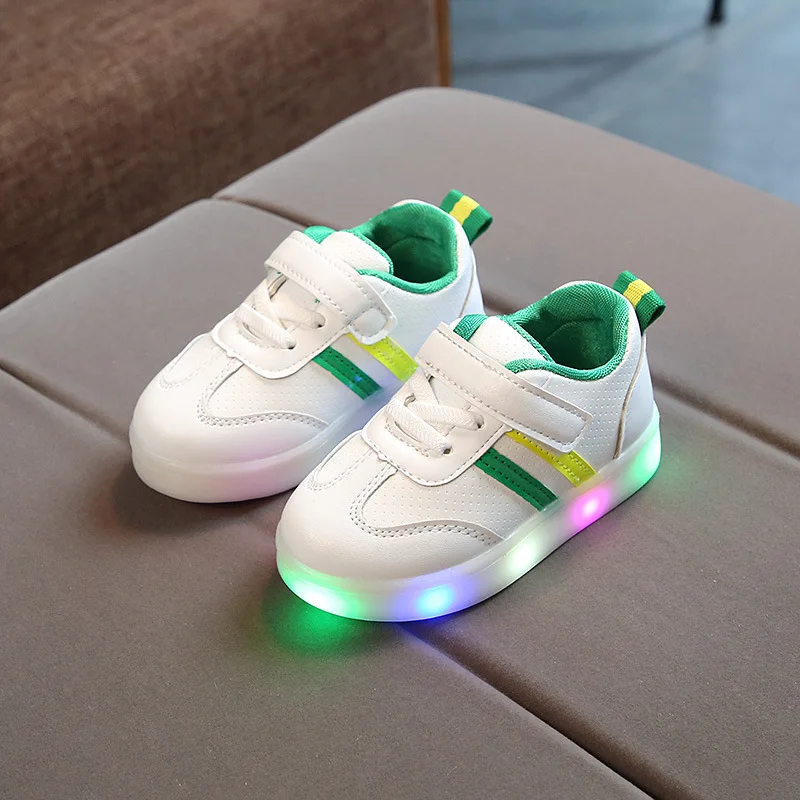 Light-Up Children Shoes LED Light Kids Boys Sneakers Mesh Breathable Baby Girls Flats Casual Sports Running Shoes