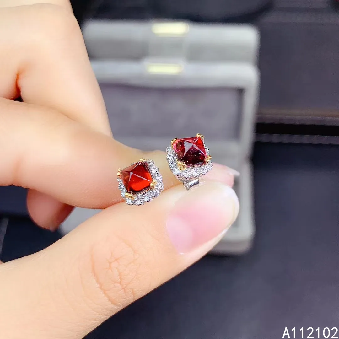 

KJJEAXCMY 925 sterling silver inlaid natural garnet Girl elegant sugar tower cutter Chinese style ear stud support check