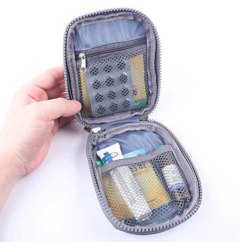 Portable First Aid Kit Mini Emergency Survival Pouch Pill Case for Car Home Travel Camping Oxford Medical Accessory Organizer