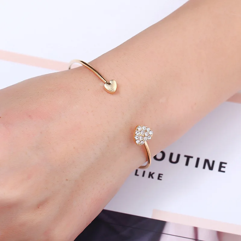 Metal Open Cuff Bangles for Women Arrow Triangle Gold Color Punk Bracelets Crystal Heart Bangles Trend Pulseras Mujer