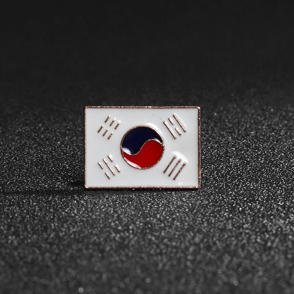 Korea, Italy, Germany, United States, Canada countries flag badge, wholesale - Image 2