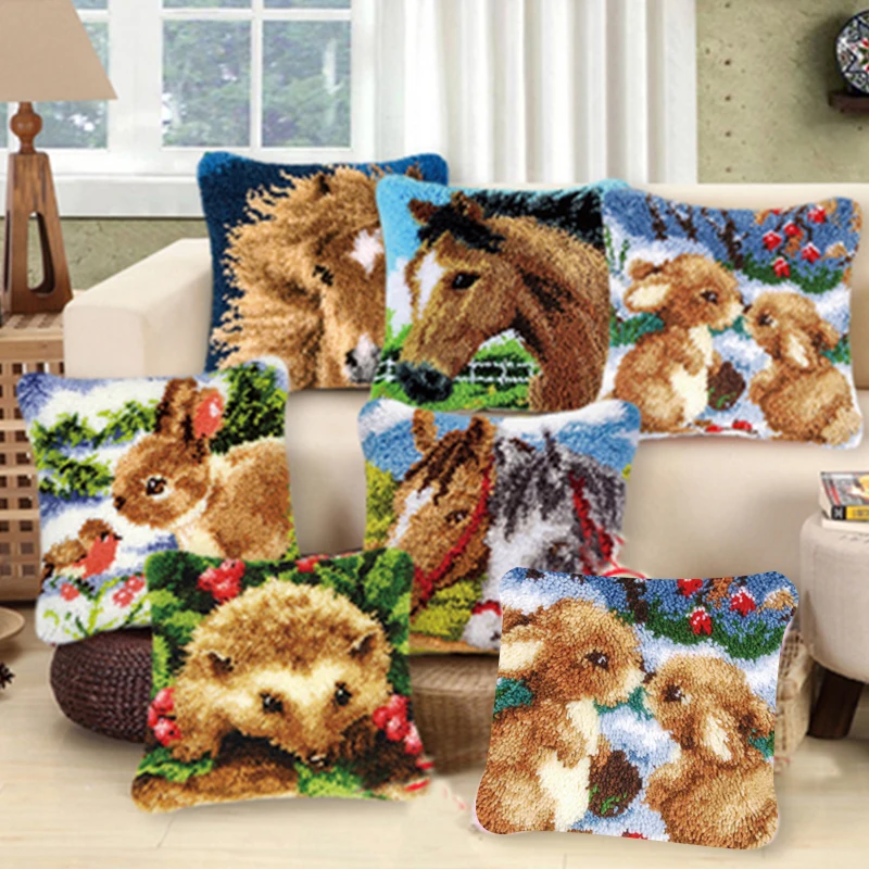 NUBECOM Animal Series Latch Hook Rug Kits, Unfinished Embroidery Material, Hand Knitted, Embroidered Pillow Latch Hook, Beginner