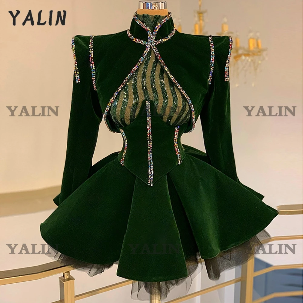 YALIN Gaun Koktail Manik-manik Velour Hijau Gelap Kristal A-line Menawan Lengan Panjang Gaun Pesta Formal Robe De Soiree Chic