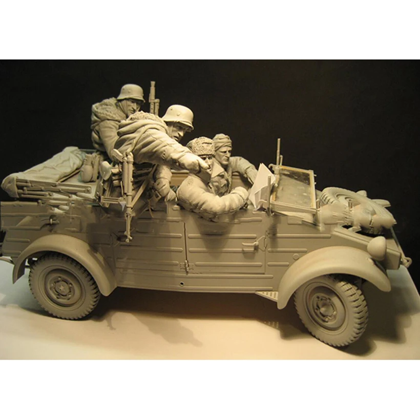 Unassambled  1/16 ancient man crew include 4 (NO CAR )   Resin figure miniature model kits Unpainted