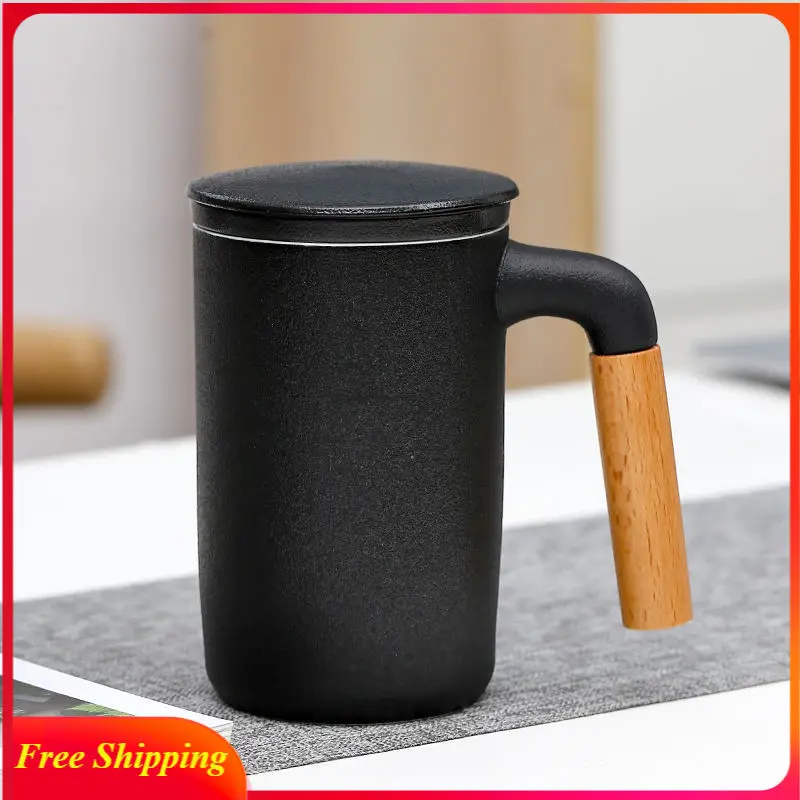 

Ceramic Large Capacity Mug Japanese Style Ceramic Office Cup with Wooden Handle Gift Mug with Lid Tea Separation Ceramic Tea Mug