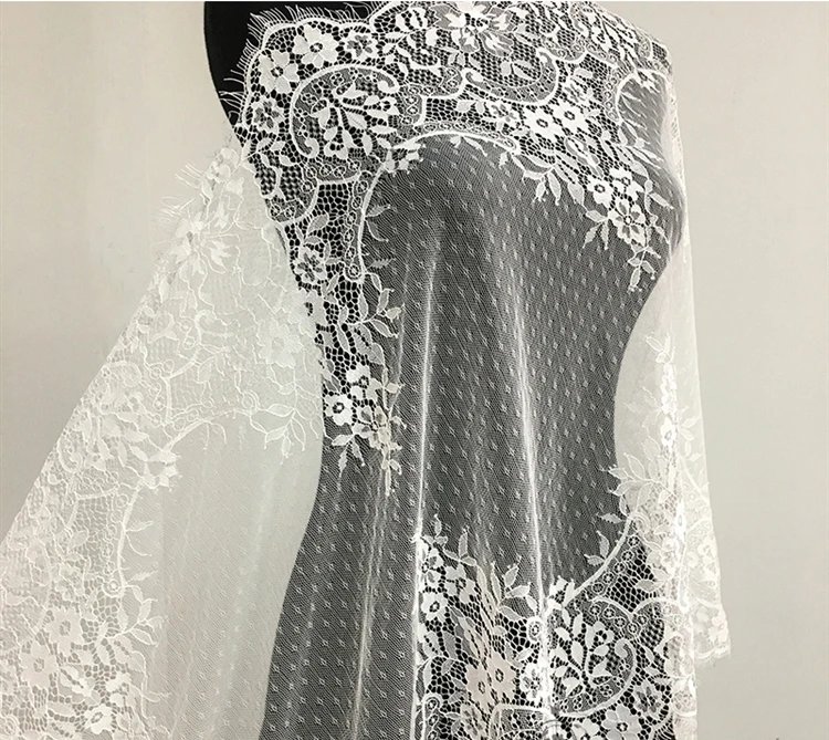 Stile europeo fiori bianchi ciglia pizzo pizzo abbigliamento fai da te tessuto tulle velo da sposa gonna tessuto garza netto