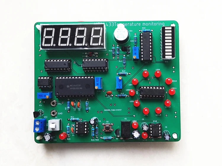 

JSD-14433 Digital Temperature Measurement and Control Design Competition DIY Kit