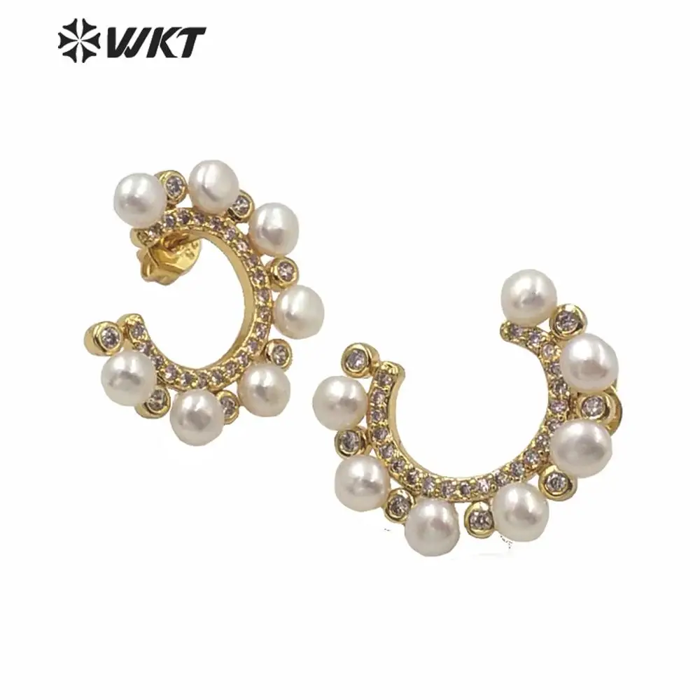 

ME075 Romantic Natural Freshwater Pearl Earrings Stud With CZ Paved Gold/Silver Plated Earrings C Shape Charming Earrings Lady