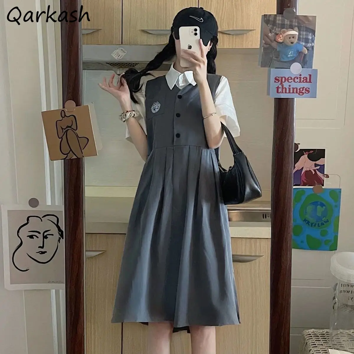 

Women Sets Students Harajuku Shirts Single Breasted Sleeveless Dress Black Gray Preppy Style Chic Casual 2pcs Set Fashion New