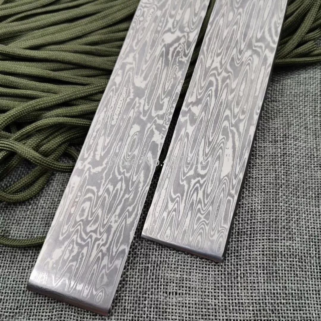 1piece VG10 Sandwich Damascus Steel for DIY Knife Making Flowing Water Pattern Steel Knife Blade Blank Has Been Heat Treatment