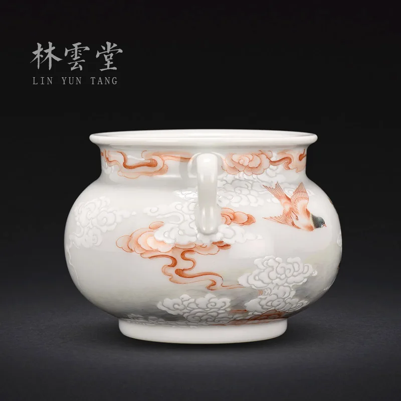 Lin Yuntang jingdezhen ceramic famille rose incense burner high-grade private custom dove ZiWen posters