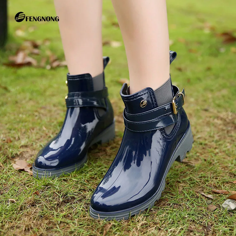 Women Pvc Rain Boots Ankle Waterproof Shoes Water Shoes Female Botas Rubber Short Rainboots winter boots 2021