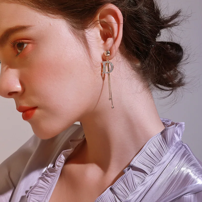 Luxury Brand Long Chain Letter D Clip Earrings For Women Crystal Big Hanging Earring Wedding Jewelry Statement pendientes