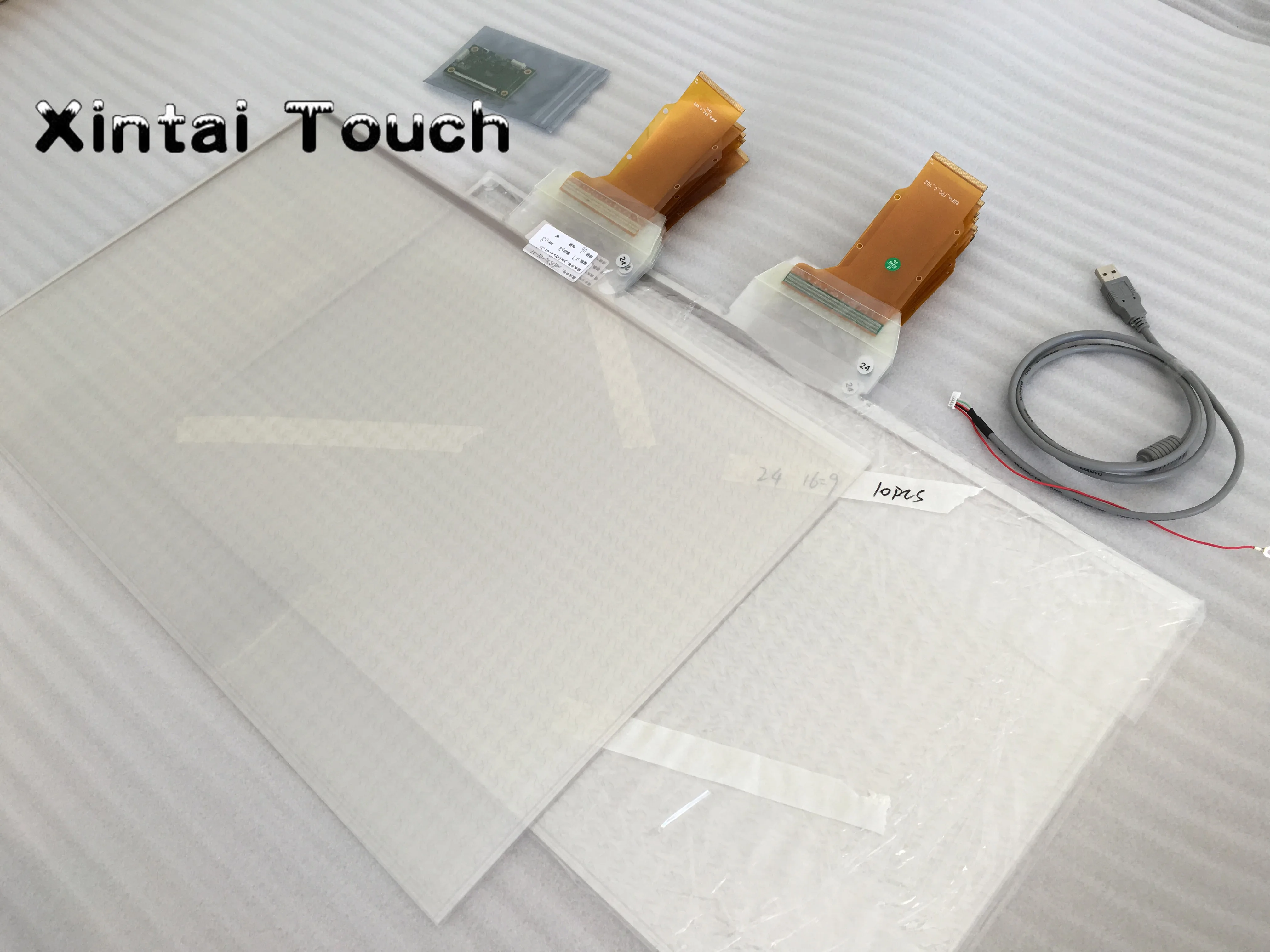 

17 inch interactive touch foil Flexible 2 points capacitive touch screen film for Museums