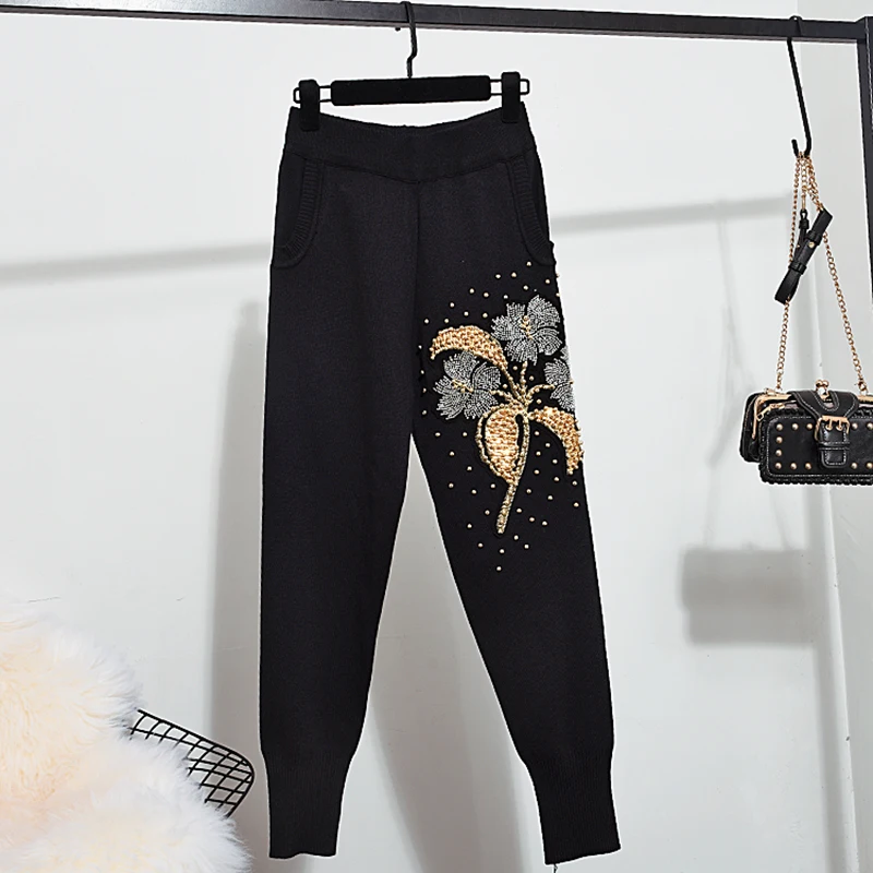 Fashion Autumn Two Piece Set Women Pullover Sweater + Small Feet Pants Casual Beading Florals Tracksuits Outfits Female H1623