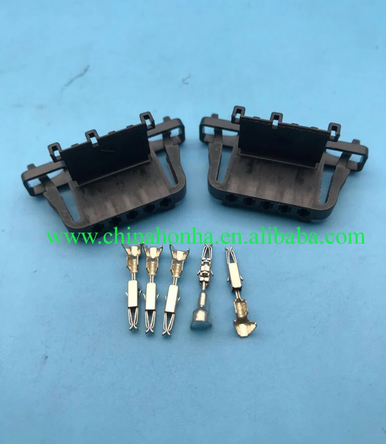 5-pin Automotive electronic accelerator pedal adjusting plug connector plug connector seat 3B0972706