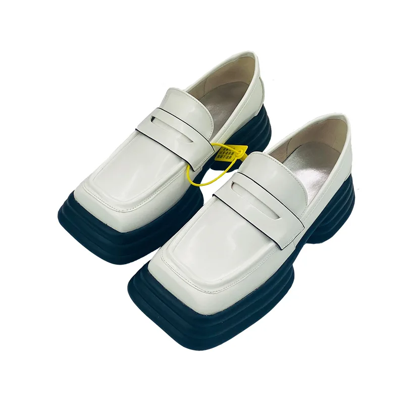 

Spring New Retro British Style Leather Shoes Platform Loafers Women Square Toe Ins Trendy White Sneakers Designer Chunky Shoes