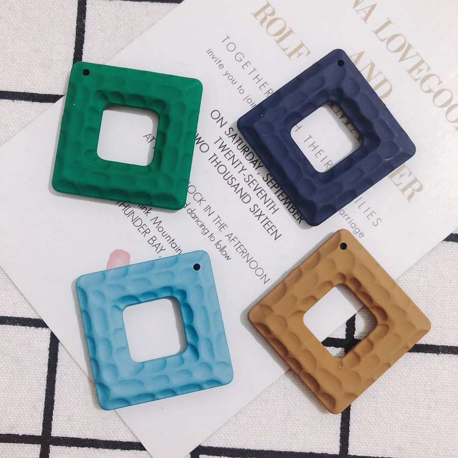 4 pieces /  DIY accessories wholesale retro matte patent leather resin embossed square earrings accessories ear jewelry material