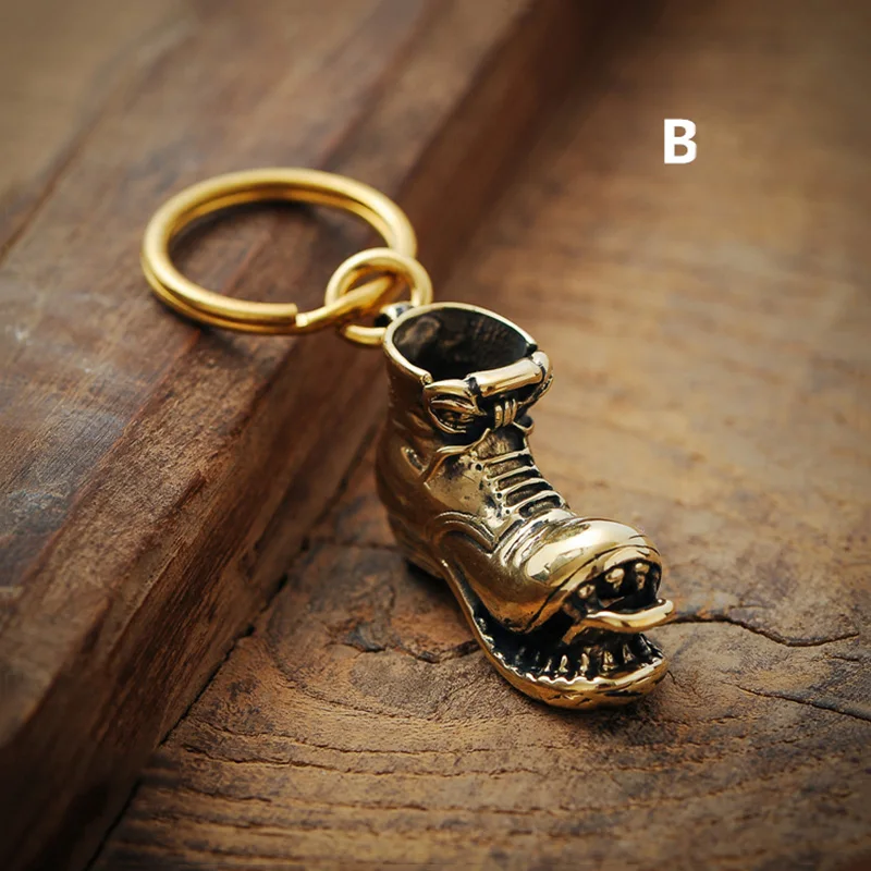 Pure Copper Split Big Mouth Boot Keychain Pendants Jewelry Vintage Metal Brass Shoe Car Key Chain Rings Women Backpack Hangings