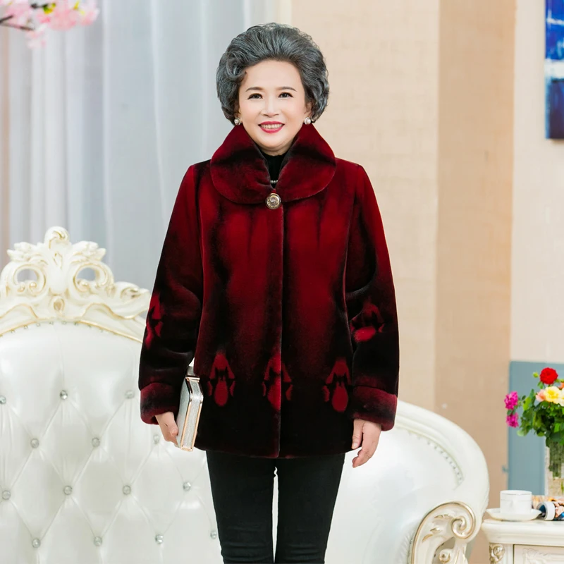 

Шуба Haining для женщин, новинка 2025, одежда для мам среднего и пожилого возраста, имитация норки, плюшевое пальто, толстая теплая куртка 6XL, зимнее пальто