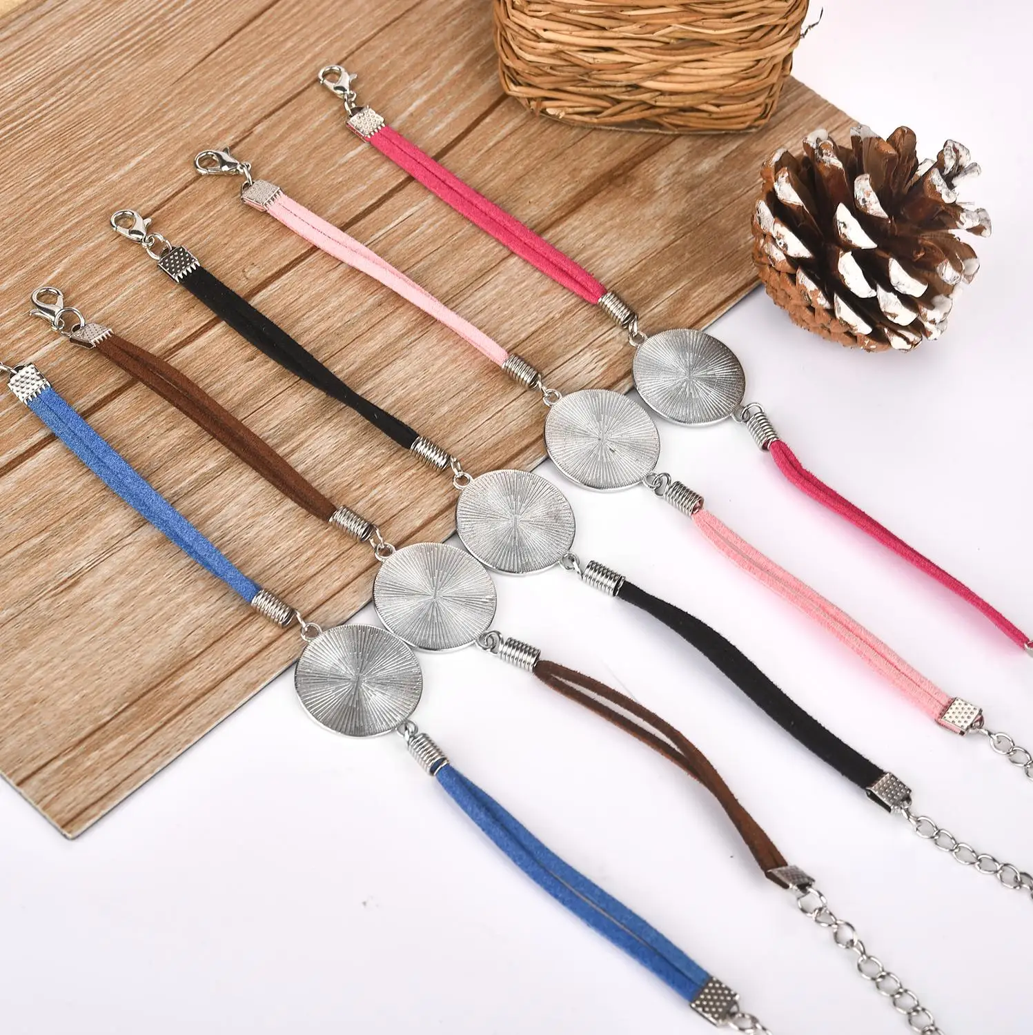 20 sztuk/partia 20mm skórzana bransoletka Blanks baza ustawienie dla okrągłe Cabochon ramki taca DIY bransoletka biżuteria dokonywanie ustaleń — zdjęcie 4