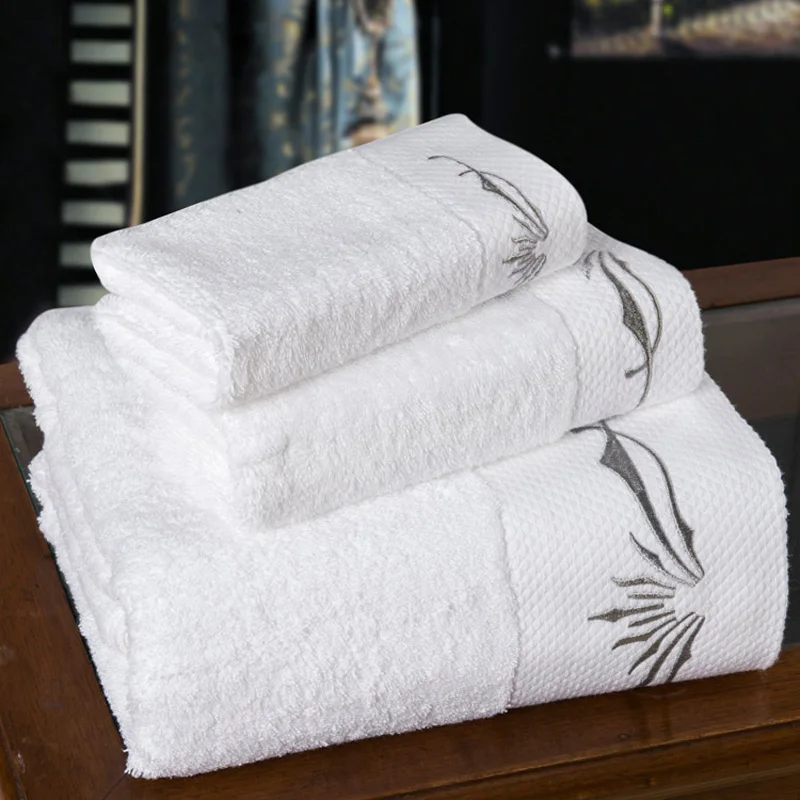 High End Cotton Thickened Bath Towel Kit Five Star Hotel Towel Solid Color 100% Cotton Super Absorbent Soft Bathroom Products