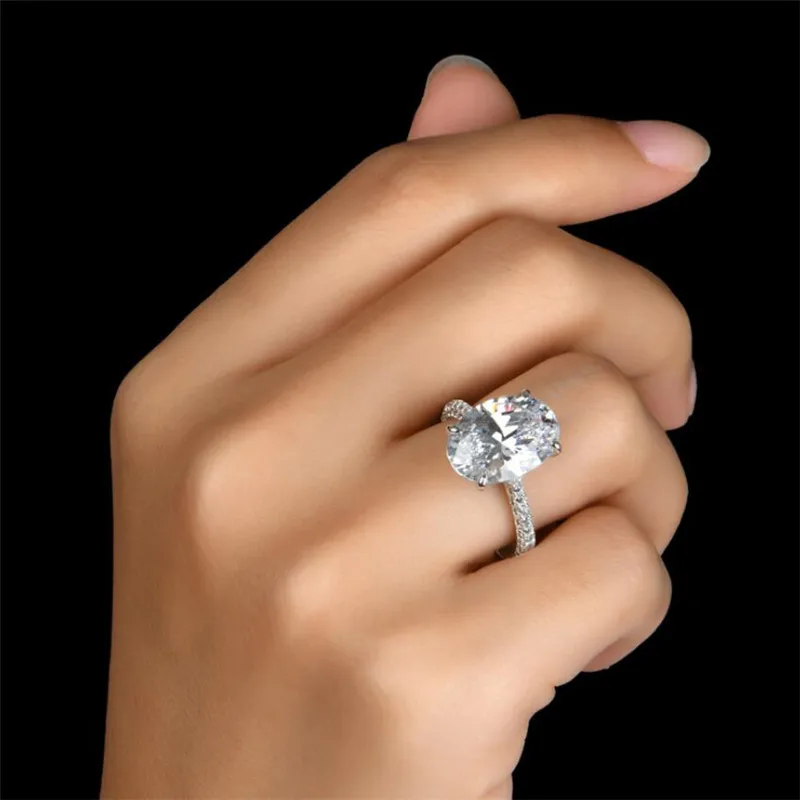 Choucong New Arrival Sparkling Luxury Jewelry 925 Sterling Silver Large Oval Cut Big White Topaz CZ Diamond Women Wedding  Ring image 5